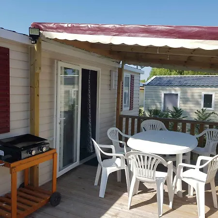 Mobil-home 3 Chambres Camping 4* * Les Mathes